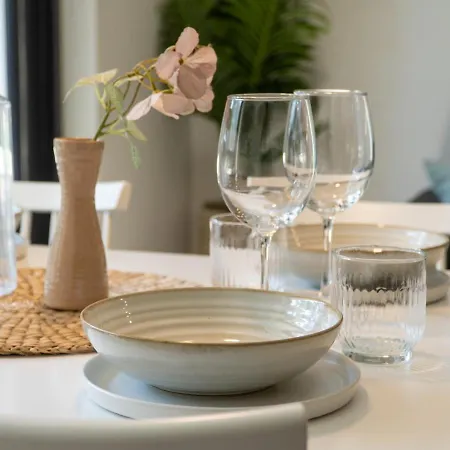 Meriheinae B6 By In Apartment